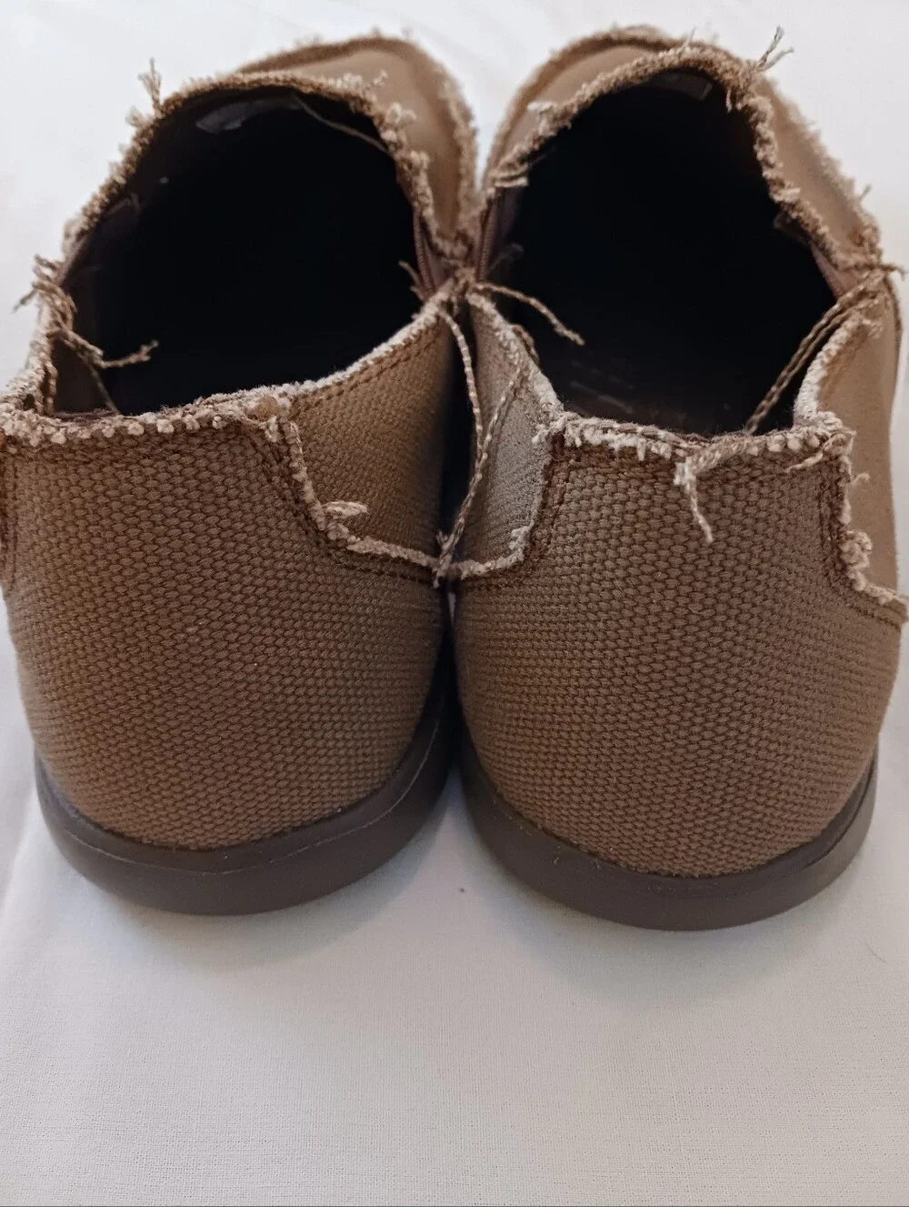 CROCS Santa Cruz Like New Deck Shoes